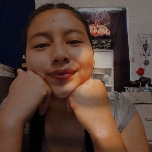 Meet your Posher, Marcela